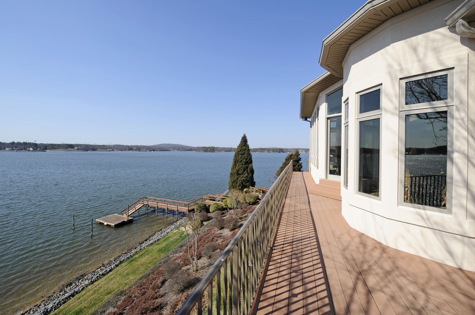 Waterfront Lake Wylie Estate 16324 Harbor View Rd, Charlotte, NC 28278